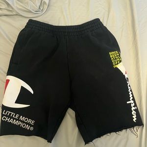 mens M black champion shorts (JUST THE SHORTS)